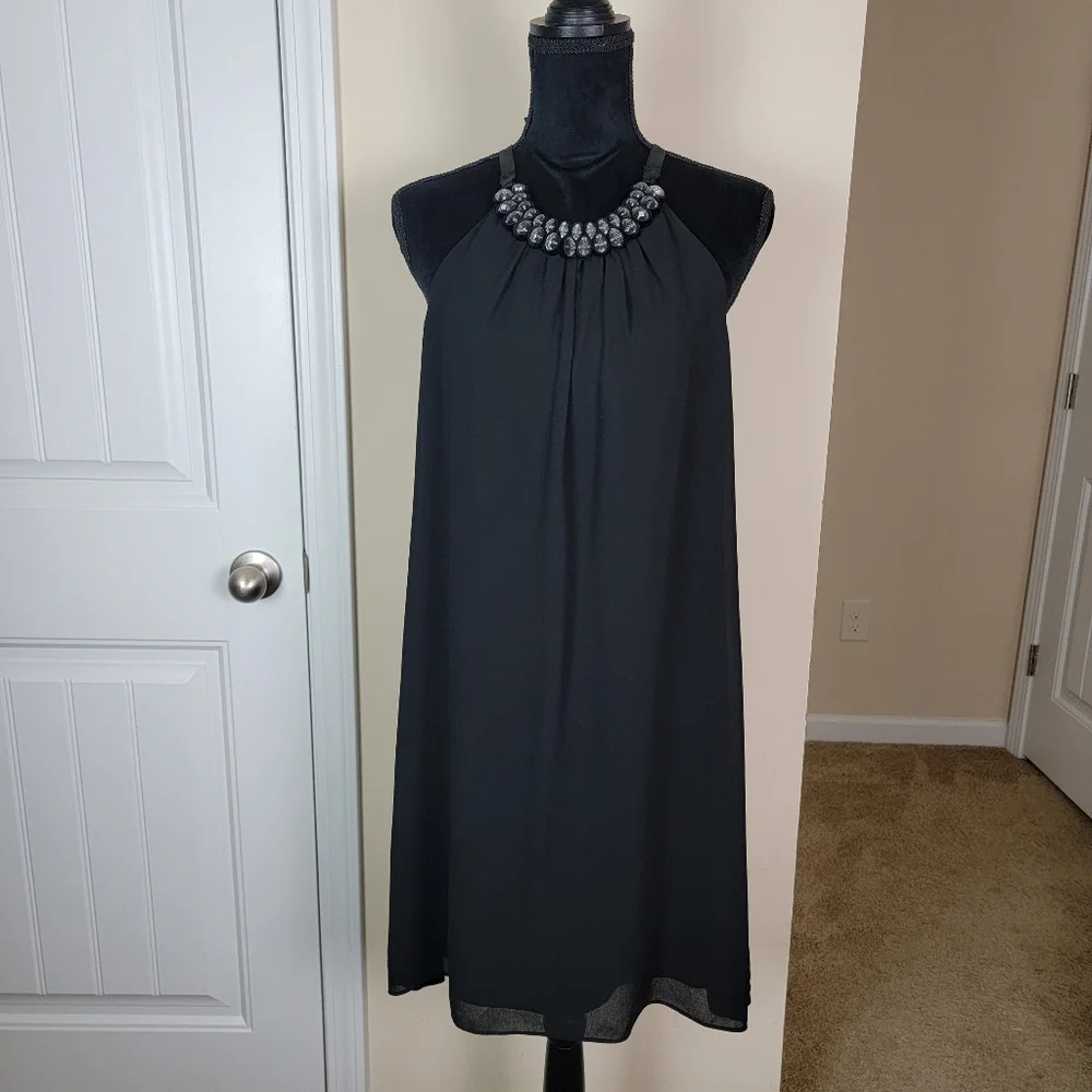 Max Studio Black Crepe Georgette Beaded‎ collar Halter Trapeze Dress XS N…